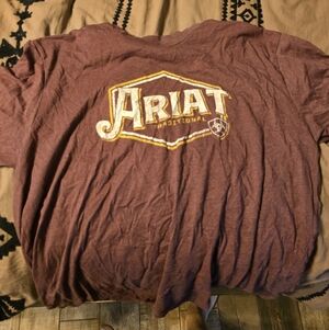 Ariat Maroon XL T-Shirt